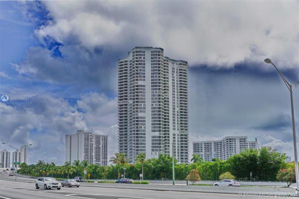 Mystic Pointe Tower 400, 3500 Mystic Pointe Dr #1502, Aventura, Florida 33180, image 2