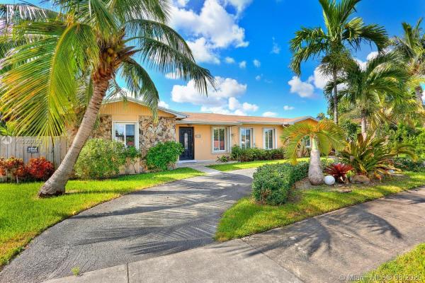 Westbrooke, 10210 SW 19th St, University Park, Florida 33165, image 2