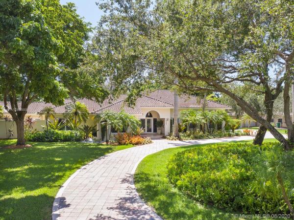 Hallmark Heights Estates, 12131 SW 68th Ct, Pinecrest, Florida 33156, image 2