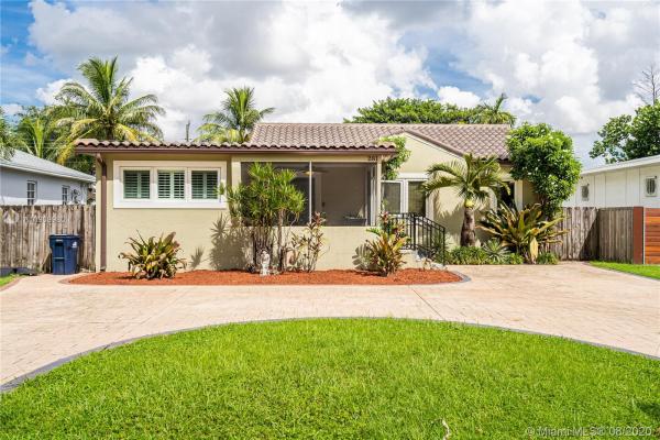 Miami Springs No HOA, 281 N Melrose Dr, Miami Springs, Florida 33166, image 2