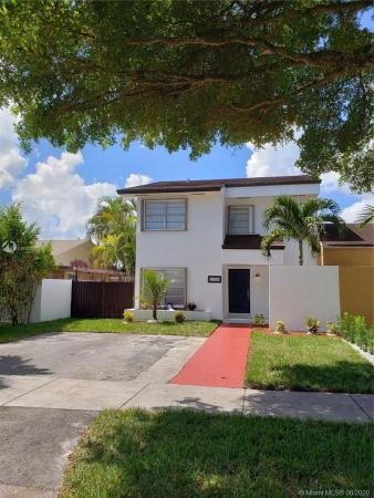 Las Palmas, 10354 Sw 9th Ter, University Park, Florida 33174, image 2