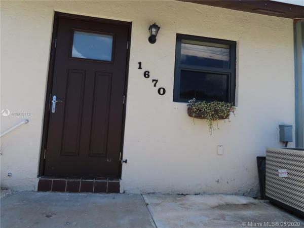 Townhomes Of Audubon South, 1670 Sandpiper Blvd #1670, Homestead, Florida 33035, image 2