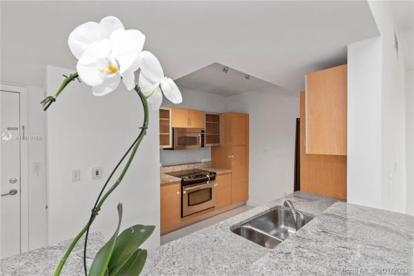 Venture At Aventura West, 2775 NE 187th St #214, Aventura, Florida 33180, image 2