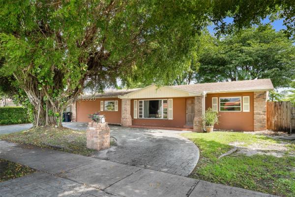 Coral Park Estates, 10045 SW 12th Ter, University Park, Florida 33174, image 2