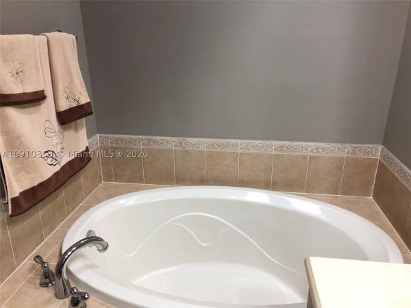 Villa Carrara, 2955 NW 126th Ave #312-5, Sunrise, Florida 33323, image 2