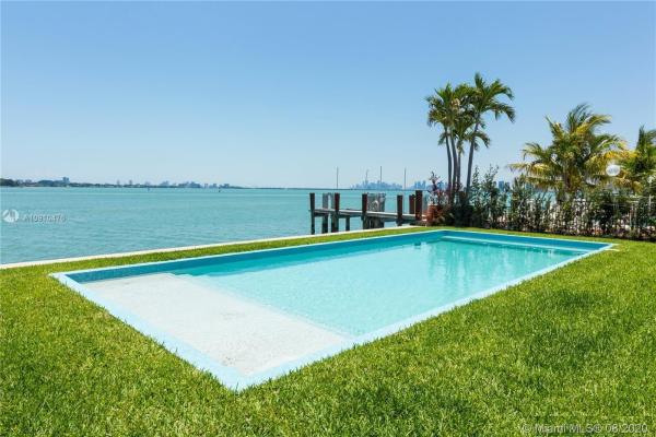 Isle Of Normandy Trouville, 1660 Bay Dr, Miami Beach, Florida 33141, image 2