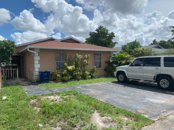 Golden Gardens, Miami Gardens, Florida 33056, image 2
