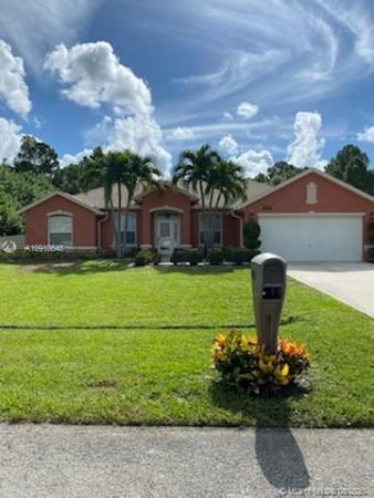 1561 SW Avens St, Florida 34983, image 2