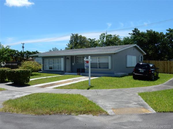 Cutler Ridge, 9760 Montego Bay Dr, Cutler Bay, Florida 33189, image 2