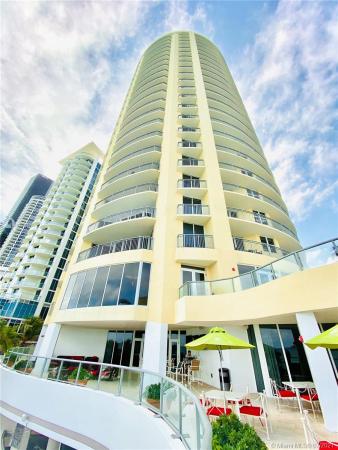 DoubleTree By Hilton Ocean Point Resort & Spa, 17375 Collins Ave #1204, Sunny Isles Beach, Florida 33160, image 2