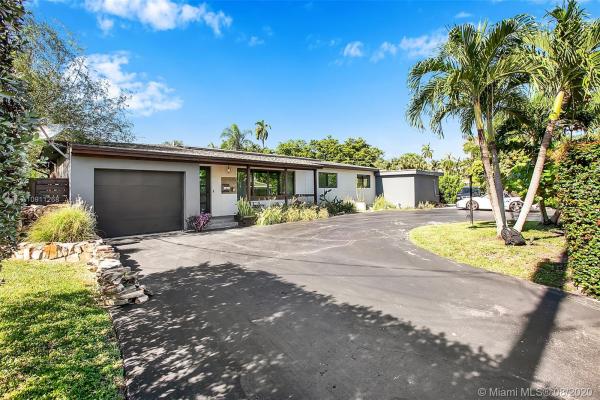 535 NE 113th St, Unincorporated Dade County, Florida 33161, image 2