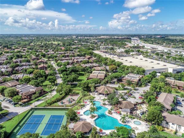 Snapper Village, 6957 SW 115th Pl #A35, Kendall, Florida 33173, image 2