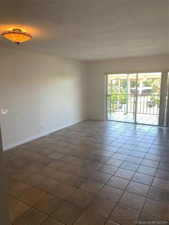 Granada Dadeland, 8107 SW 72nd Ave #311E, Glenvar Heights, Florida 33143, image 2