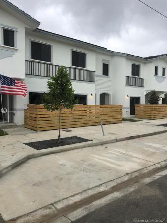 Tropical Breeze Townhouses, 13356 SW 250th St #104, Princeton, Florida 33032, image 2