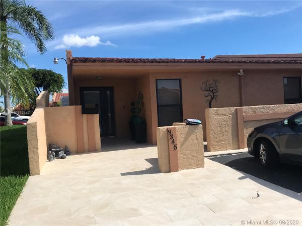 Villas Of Madeira, 9345 SW 5th Ln, Fountainebleau, Florida 33174, image 2