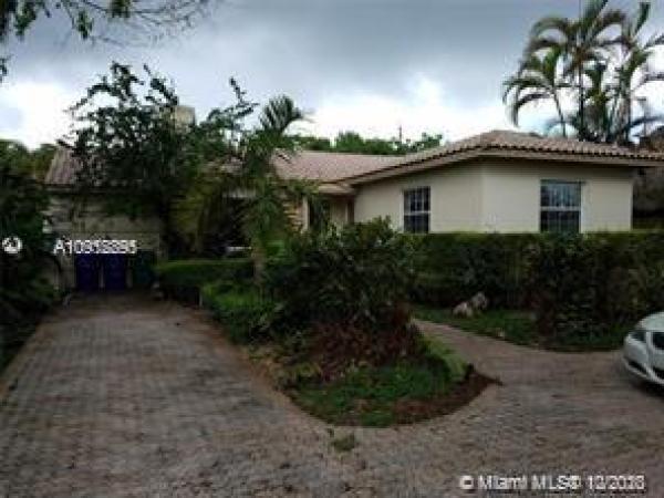 New Belle Meade, 901 NE 73rd St, Miami, Florida 33138, image 2