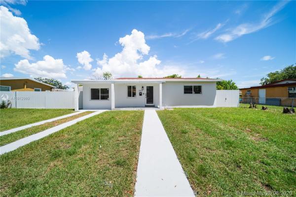 South Coral Homes, 10211 Martinique Dr, Cutler Bay, Florida 33189, image 2