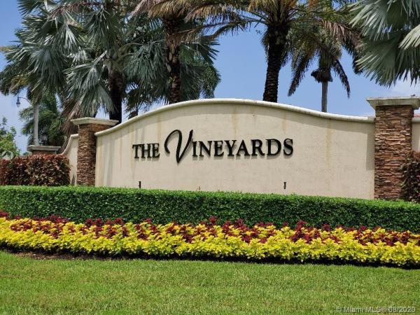 Fresno At The Vineyards, 158 SE 33rd Ter, Homestead, Florida 33033, image 2