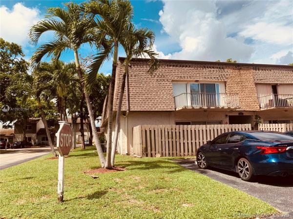 Apple Creek, 7221 W Sunrise Blvd #7221A, Plantation, Florida 33313, image 2