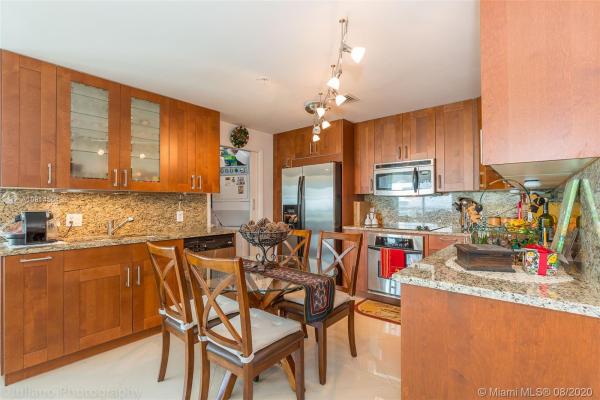 Quantum On The Bay, 1900 N Bayshore Dr #3712, Miami, Florida 33132, image 2