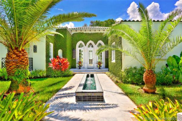 Riviera, 5538 San Vicente St, Coral Gables, Florida 33146, image 2