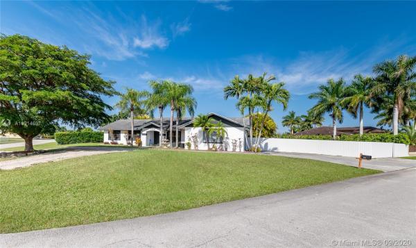 Seven Groves, 27550 SW 163rd Ct, Redland, Florida 33031, image 2