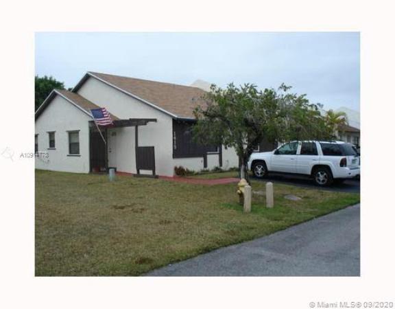 Townhomes Of Audubon South, 1419 Yellowthroat St, Homestead, Florida 33035, image 2