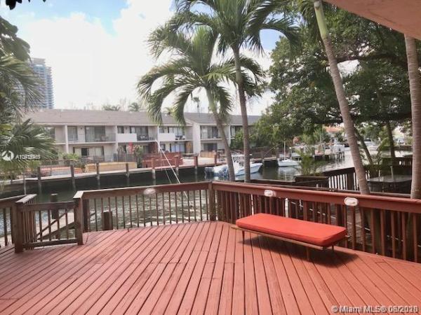 Lakeview Townhomes, 16460 NE 27th Ave #48, North Miami Beach, Florida 33160, image 2