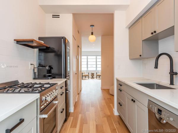 Park Corner, 742 12th St #2, Miami Beach, Florida 33139, image 2