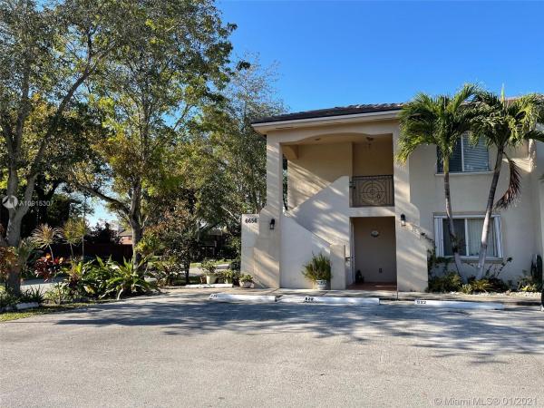 Villas At Snapper Village, 6656 SW 116th Ct #522, Kendall, Florida 33173, image 2