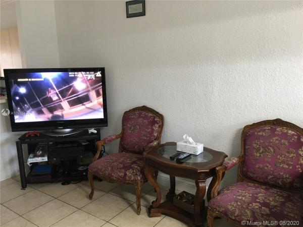 Cazadores South, 13706 SW 170th Ter #13706, Richmond West, Florida 33177, image 2