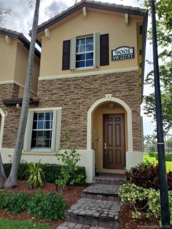 The Shores At Isles Of Bayshore, 9001 SW 227th St #1, Cutler Bay, Florida 33190, image 2