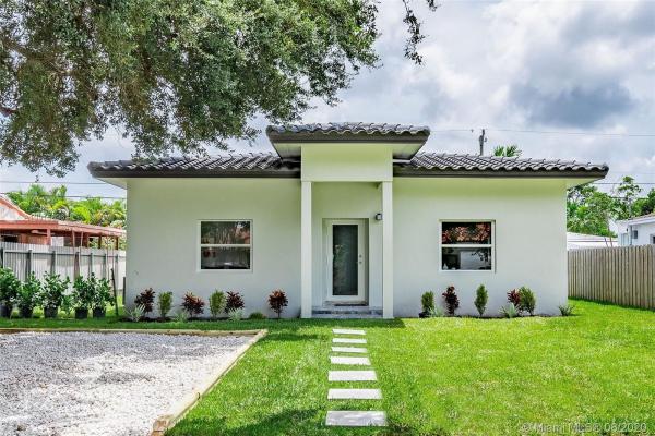 4250 SW 13th St, Unincorporated Dade County, Florida 33134, image 2