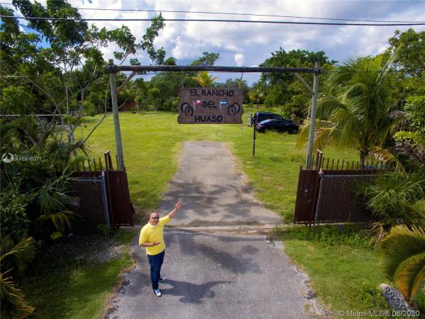 Triangle Oaks, 22390 SW 127th Ave, Goulds, Florida 33170, image 2