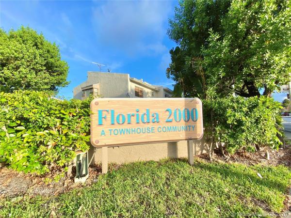 Florida 2000, 8528 NW 8th St #57, Fountainebleau, Florida 33126, image 2