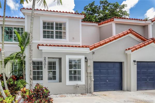 Lakeview Townhomes, 2381 SW 83rd Ave, Miramar, Florida 33025, image 2