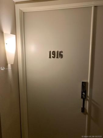 Brickell Bay Club, 2333 Brickell Ave #1916, Miami, Florida 33129, image 2