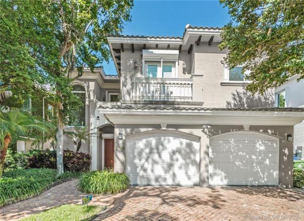 Villas De Vizcaya, 2745 Brickell Ct, Miami, Florida 33129, image 2
