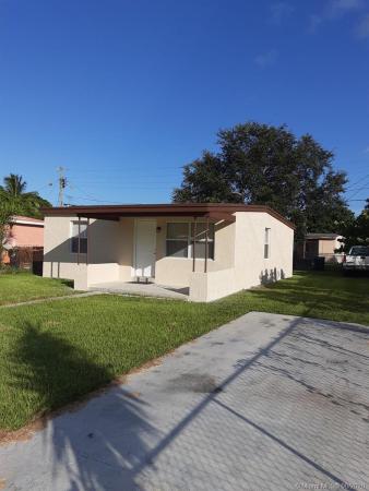 Magnolia Gardens, 2030 Wilmington St, Opa-Locka, Florida 33054, image 2