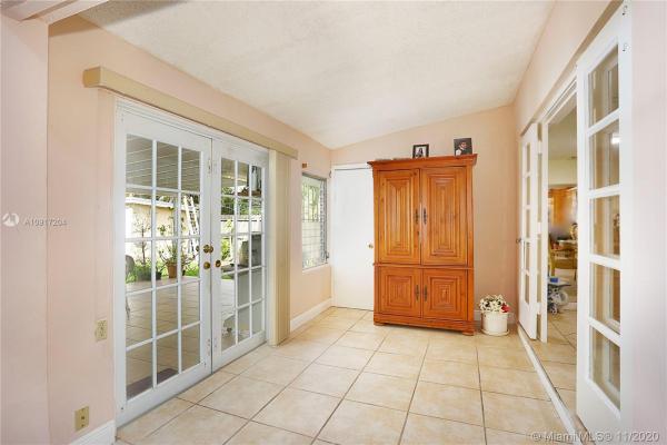 Bowman Heights, 4737 SW 5th Ter, Miami, Florida 33134, image 2