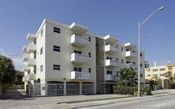 Nomi, 360 NE 125th St #211, North Miami, Florida 33161, image 2