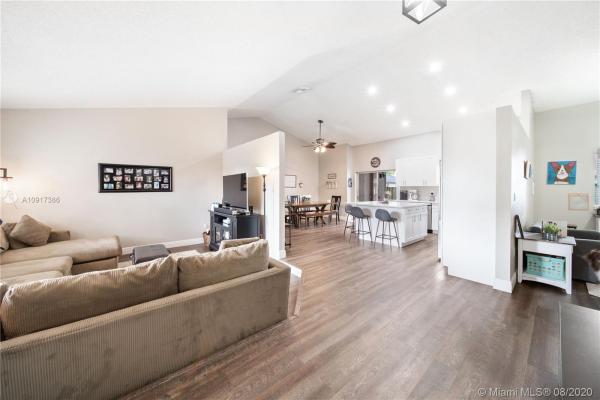 River Bend, 15040 SW 150th Ave, Country Walk, Florida 33196, image 2