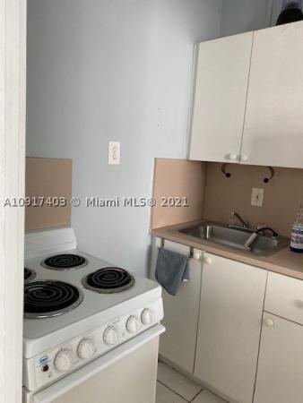 Menores, 119 Menores Ave #7, Coral Gables, Florida 33134, image 3