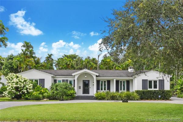 Coral Gables Country Club, 1340 Mendavia Ave, Coral Gables, Florida 33146, image 2