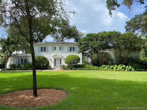 Coral Gables Country Club, 931 University Dr, Coral Gables, Florida 33134, image 2