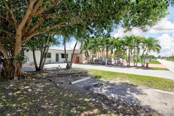 Sweetwater Golf Course Townsites, 333 SW 122nd Ave, Tamiami, Florida 33184, image 2