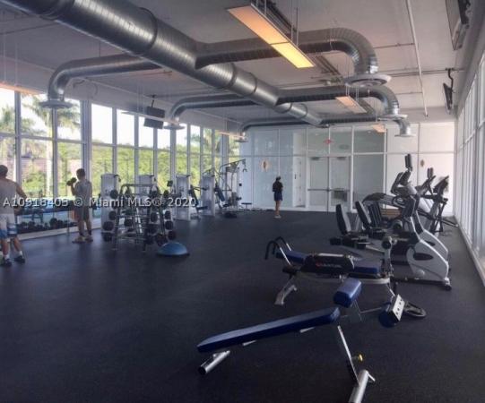 One Fifty One At Biscayne, 14951 Royal Oaks Ln #206, North Miami, Florida 33181, image 2