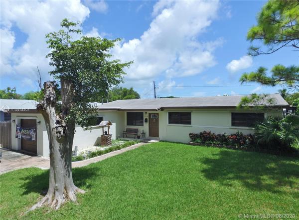 Whispering Pines Estates, 18941 SW 89th Ct, Cutler Bay, Florida 33157, image 2