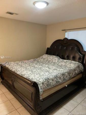 Hialeah Heights, 3051 NW 61st St, Brownsville, Florida 33142, image 2