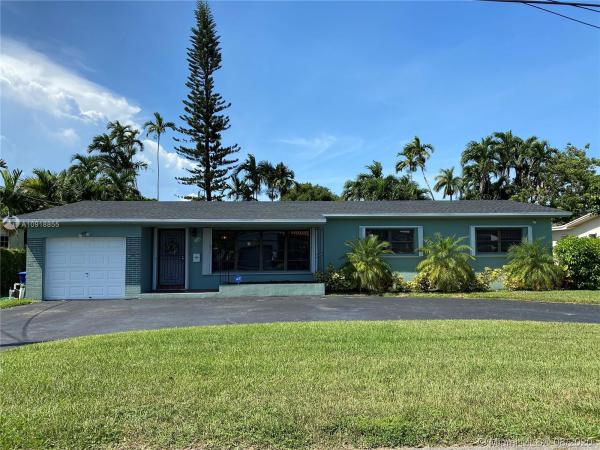 415 NE 113th St, Unincorporated Dade County, Florida 33161, image 2